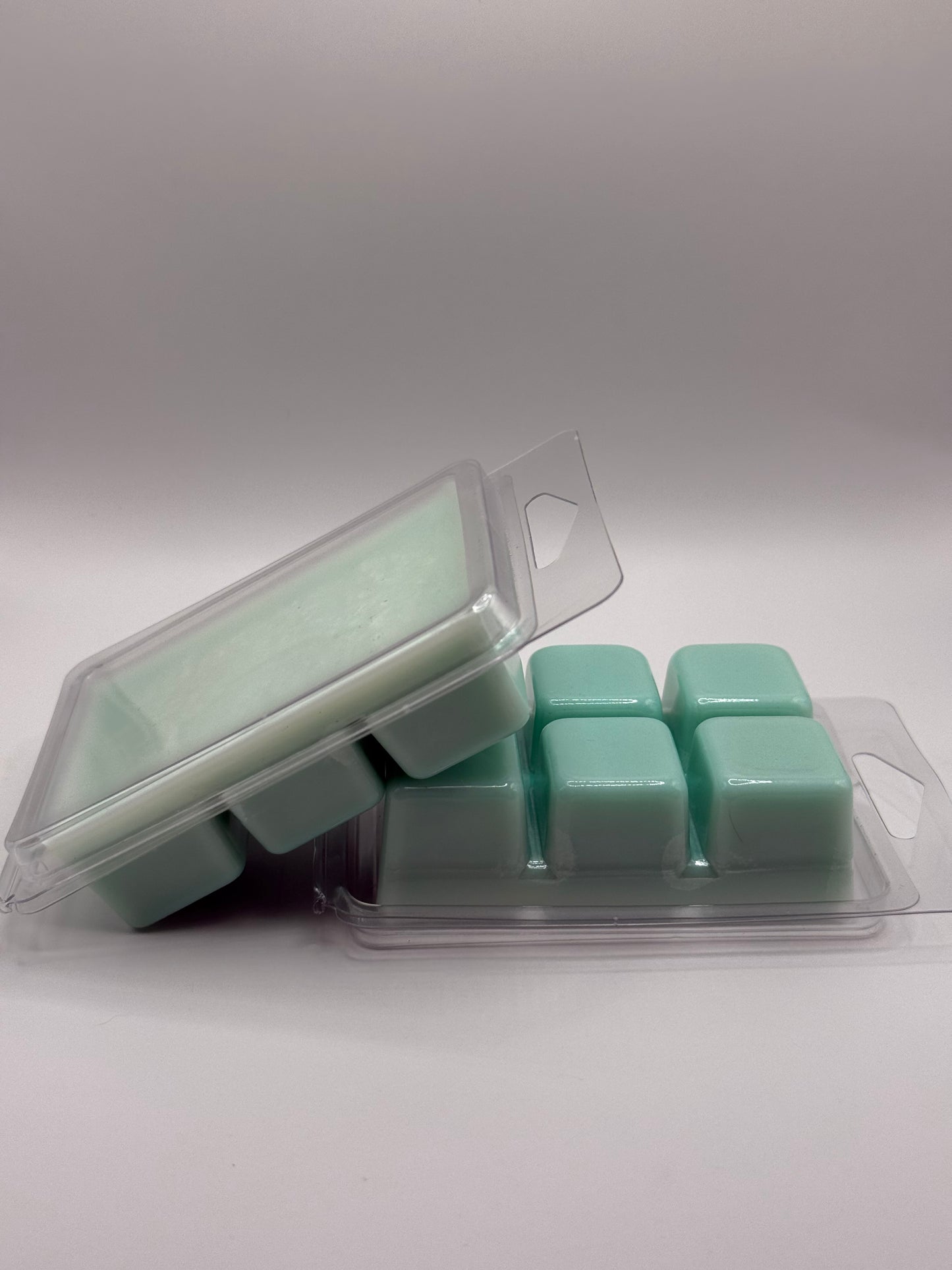 "Fresh Breeze"Handcrafted 3 oz Soy Wax Scented Wax Melts