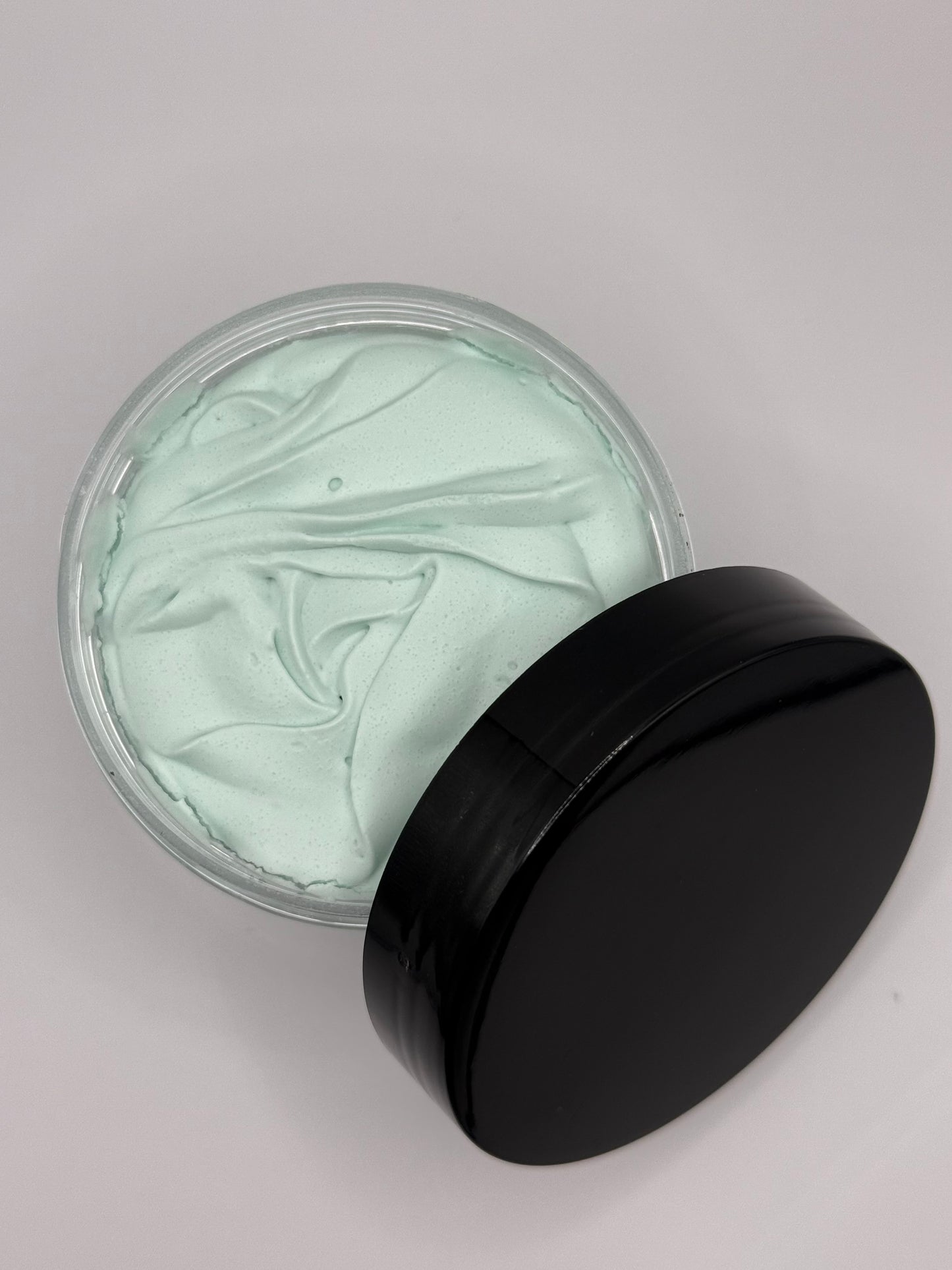 "OakMoss and Amber" Moisturizing Body Cream
