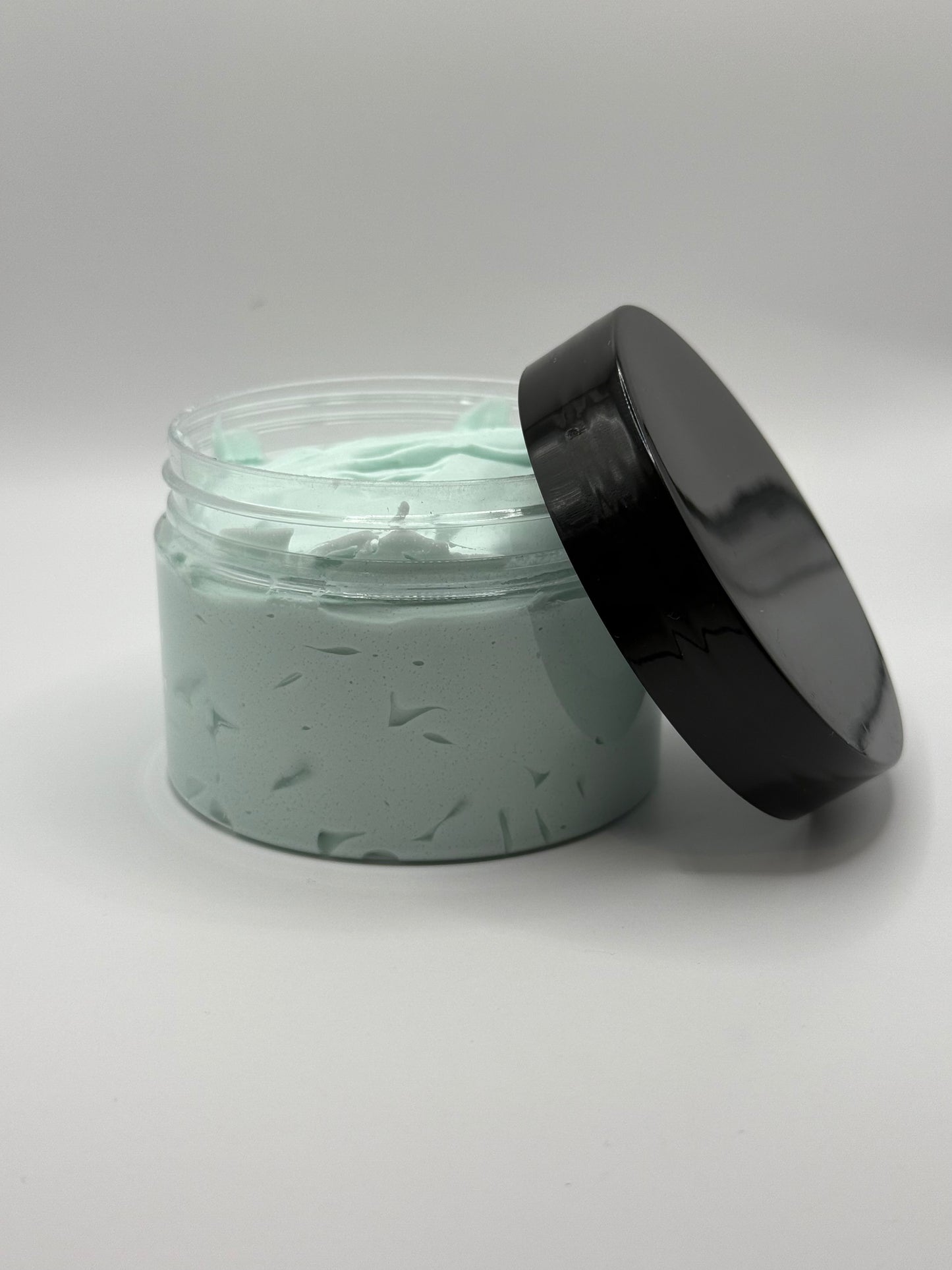 "OakMoss and Amber" Moisturizing Body Cream