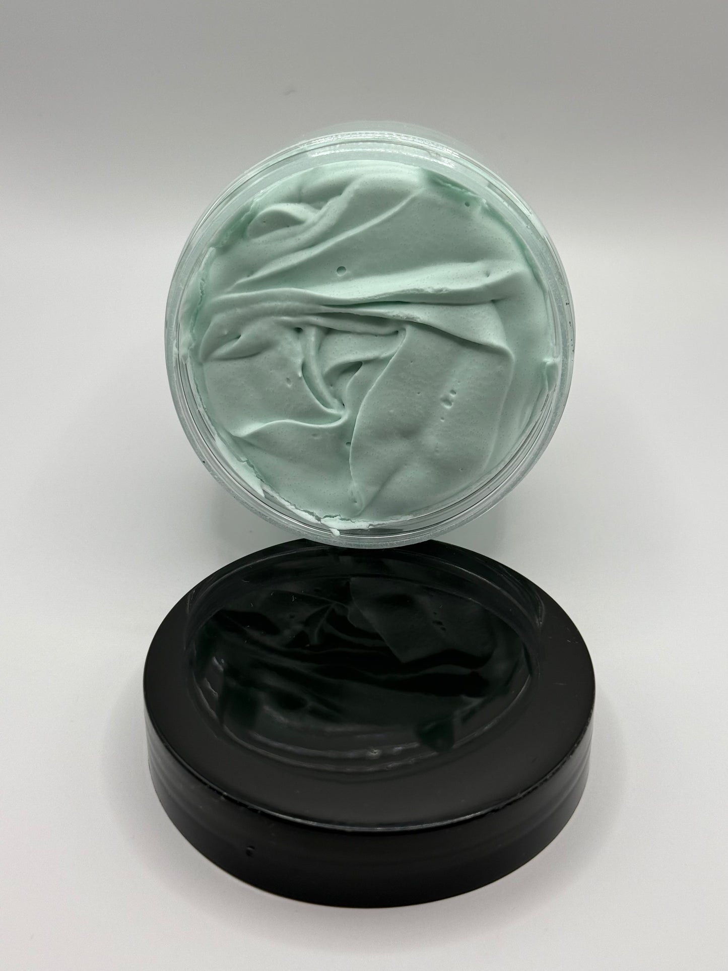 "OakMoss and Amber" Moisturizing Body Cream